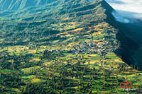 Sony A6000 | Sony 28-70mm | 1/160 | f8 | ISO 100 | Single Exposure